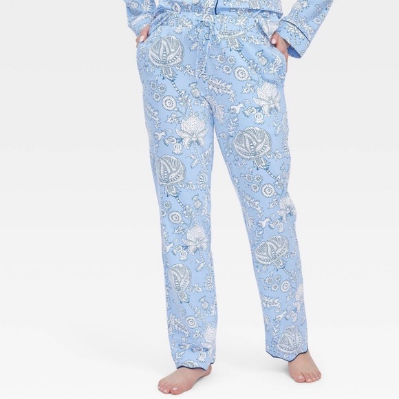Roller Rabbit Blue Floral Pajama Set - Picture 3 of 3